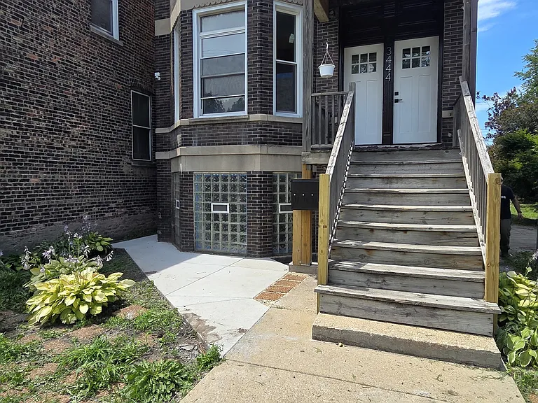 3444 S Western Ave #1R — Photo 15