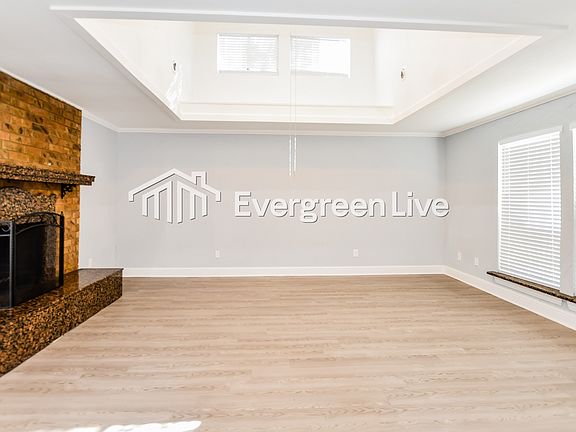 3rd image of 549 San Carlos Dr