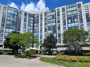 40 Harding Blvd W #1015, Richmond Hill, ON