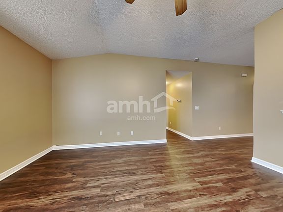 5th image of 2143 W Featherwood Dr