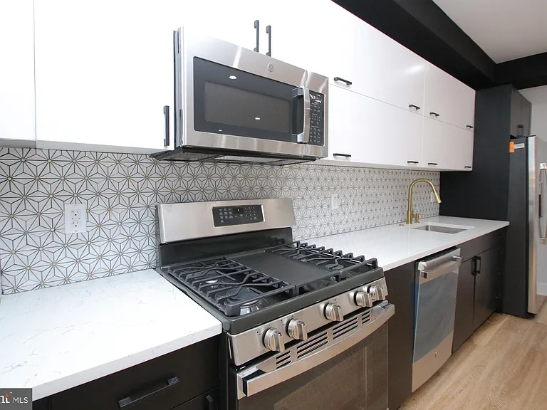 810 N Uber St #2 — Photo 8