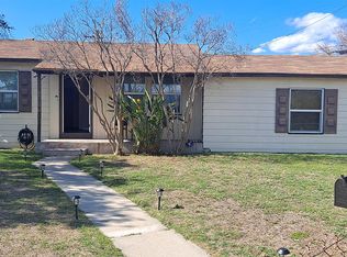 907 N La Paloma Ave, Ontario, CA 91764