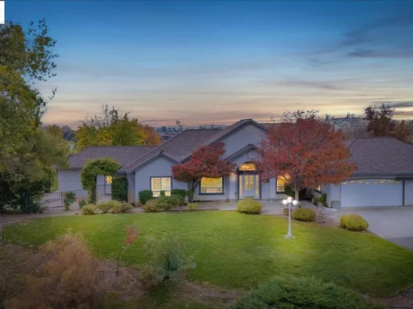 10200 Bell Mooney Rd, Jamestown, CA 95327