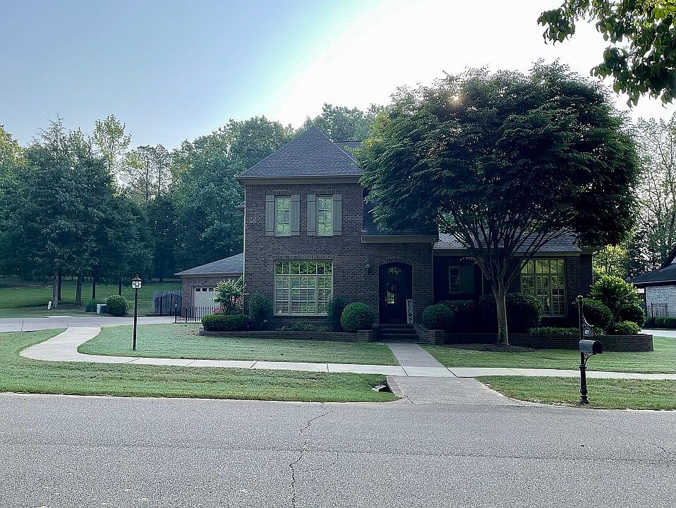 1st image of 6272 Valley Oaks Dr E