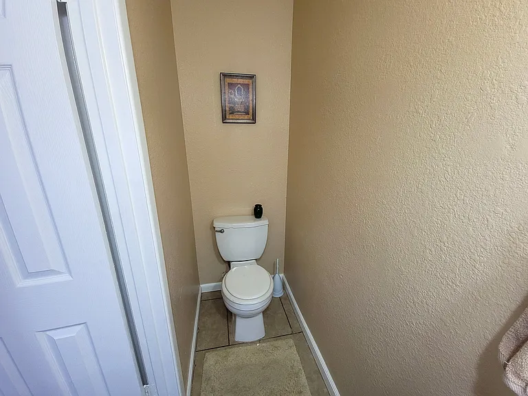286 W Palomino Dr #USA-23 — Photo 10
