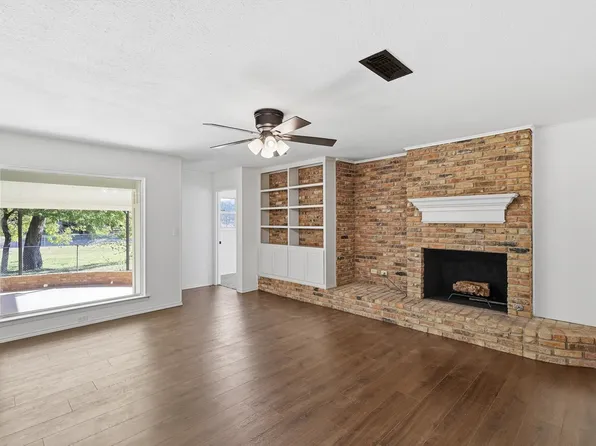 1208 Birch St, Hurst, TX 76053