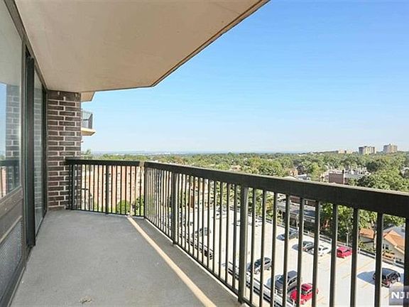 5th image of 770 Anderson Ave APT 9K