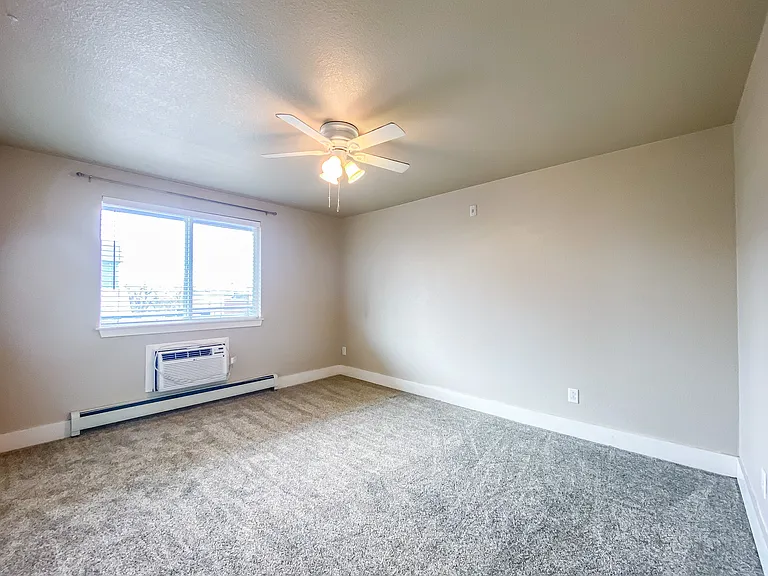 120 S Pennsylvania St #302 — Photo 4