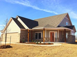 11101 SW 31st St, Mustang, OK 73064