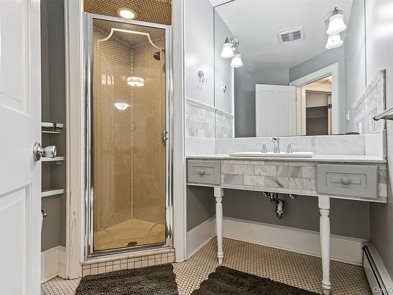 245 Main St #1 — Photo 13