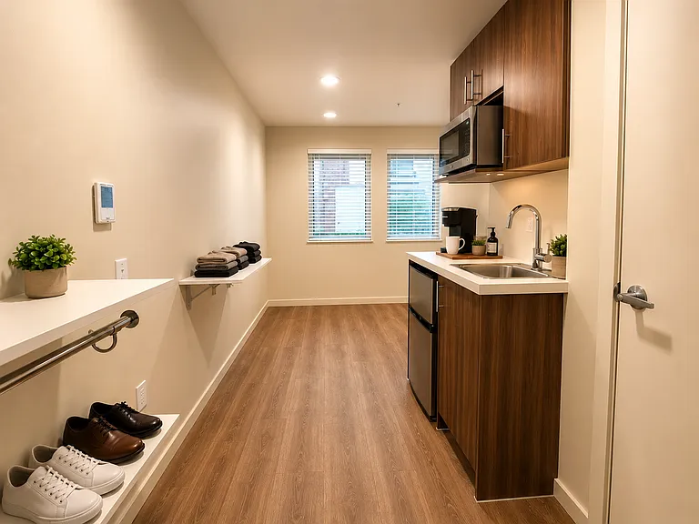 Plaza Apartments — Photo 56