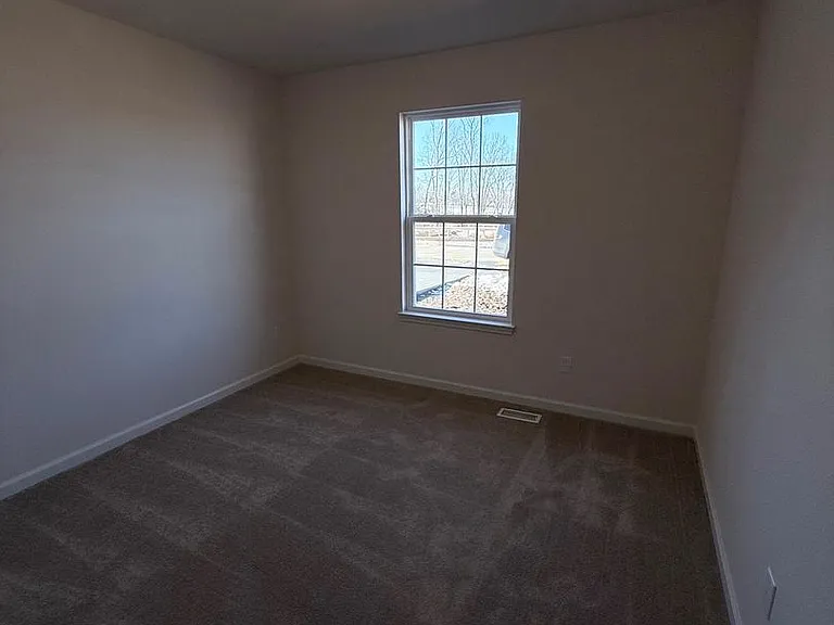 9618 Red Maple Trl — Photo 16