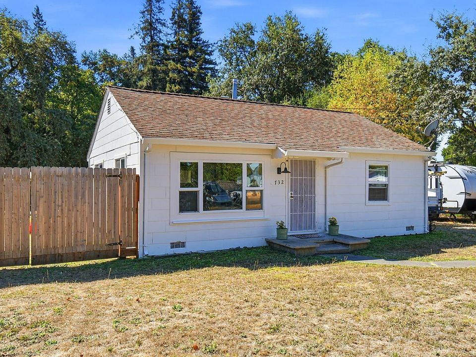 1st image of 732 Blossom Way