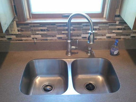 4th image of 136 Twinbrook Pl