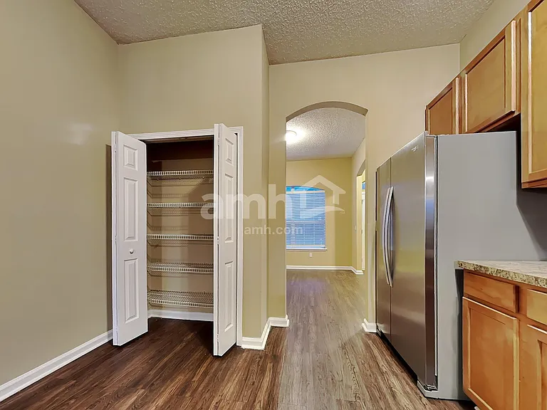 7093 Rapid River Dr W — Photo 4