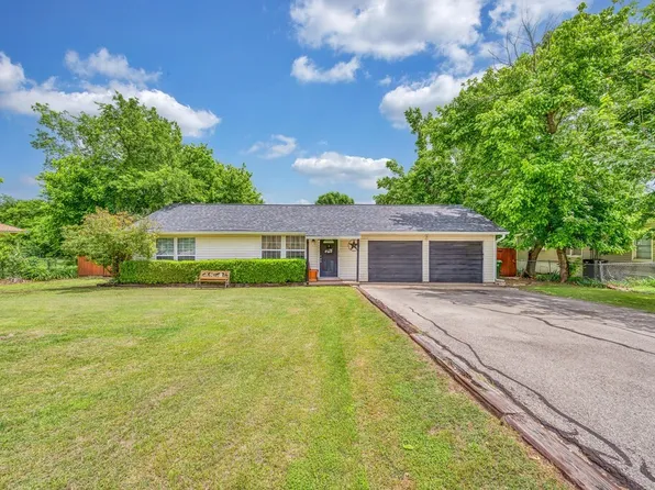 4304 Valview Dr, Waco, TX 76708