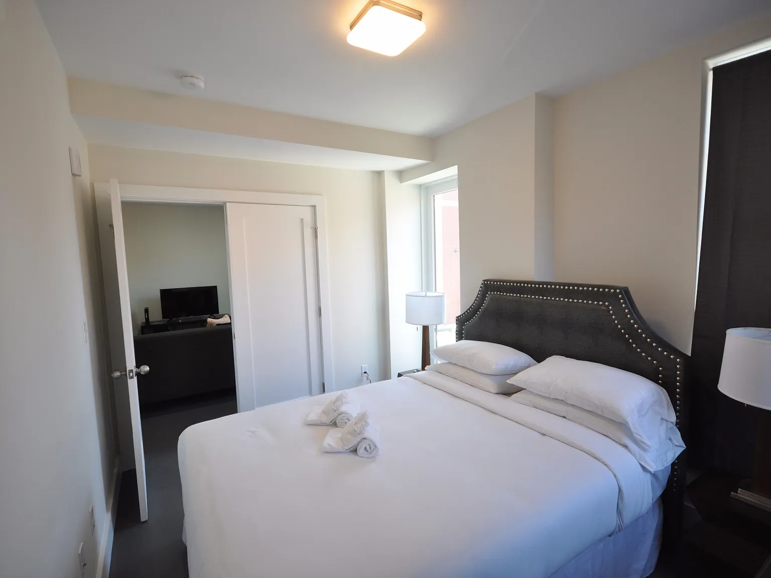 2 bed, $4,200 — Photo 3