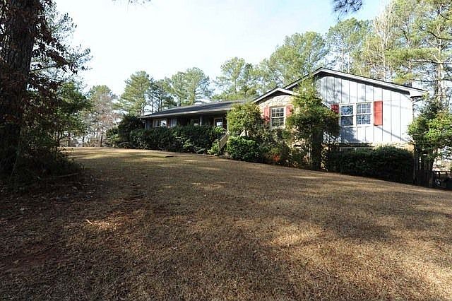 2nd image of 55 Bent Arrow Dr
