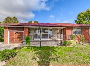 30 Renault Cres, Toronto, ON M9P1J3