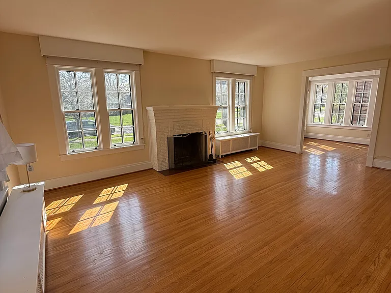 119 Mount Vernon Rd — Photo 3