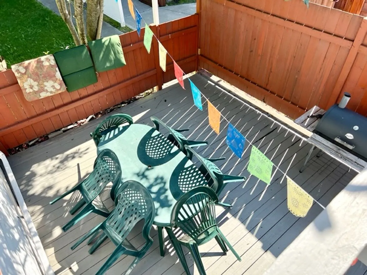Downtown Furnished Two Bed Unit in Duplex- Includes Utilities — Photo 4