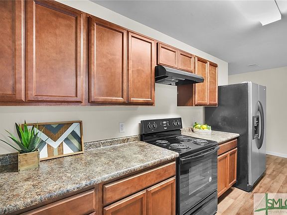 5th image of 231 Water Oak Way