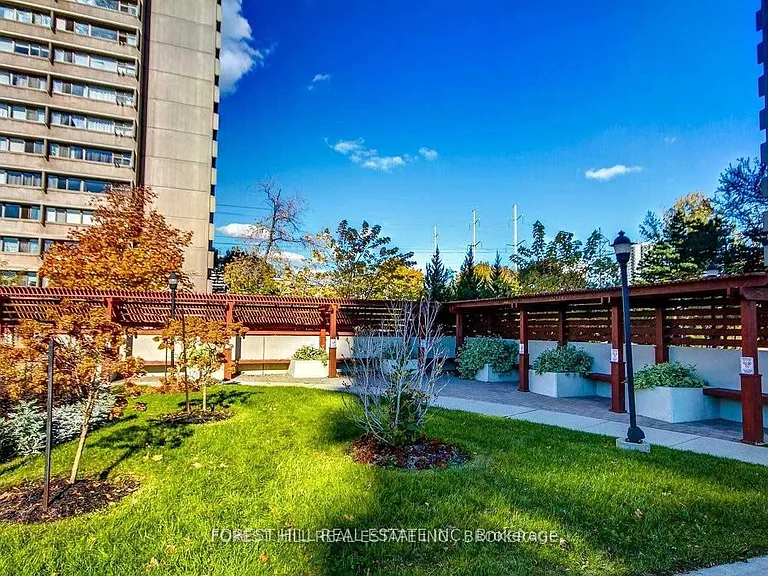 715 Don Mills Rd #1002 — Photo 31