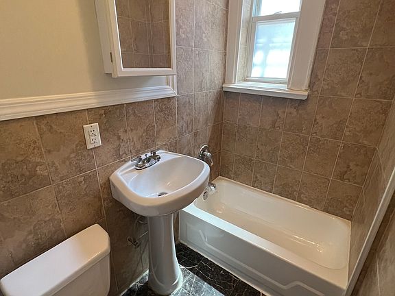 4th image of 30 Lenox Ave #2fa74b3e9