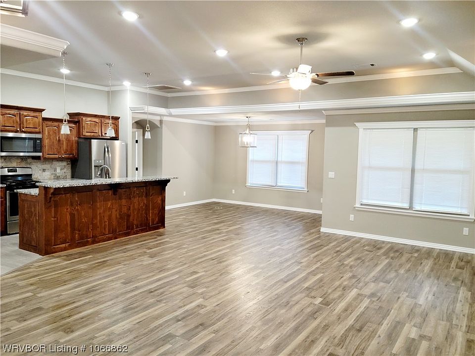 205 Eagle Crst, Poteau, OK 74953 Zillow