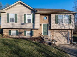 477 Rifle Ln, Elsmere, KY 41018