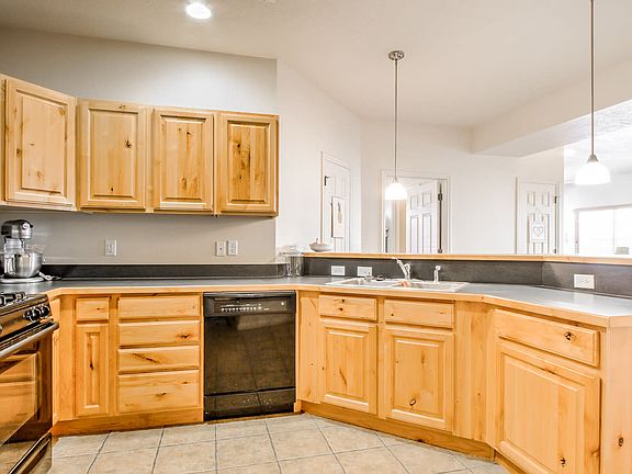 2nd image of 1015 Canyon Meadow Dr APT 1