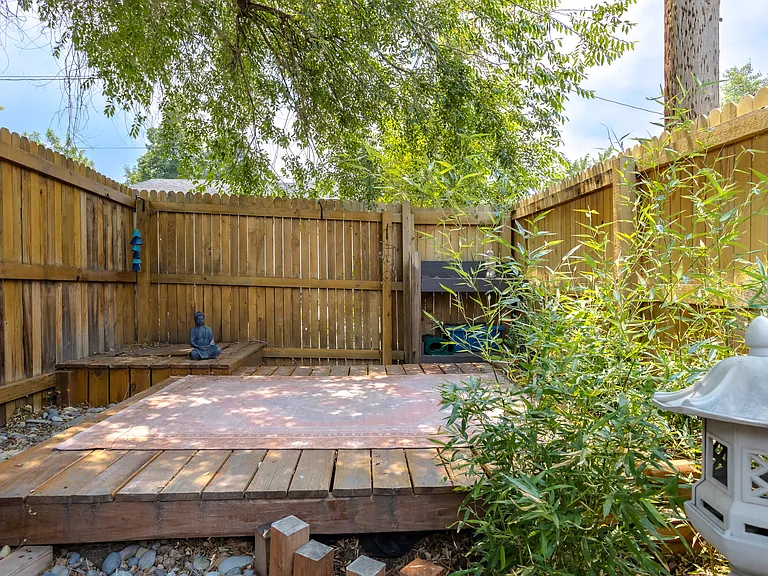 4229 S Delaware St — Photo 30