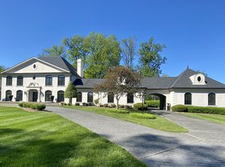 8916 Cromwell Hill Rd, Hurstbourne, KY 40222