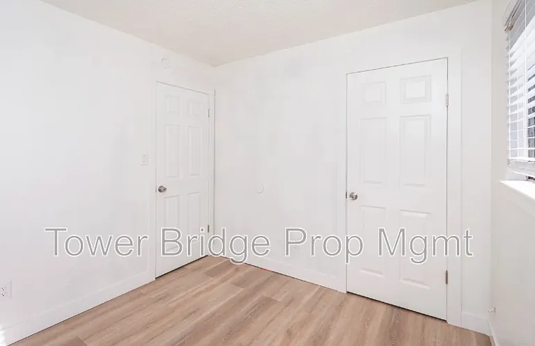 1718 Grand Ave — Photo 10