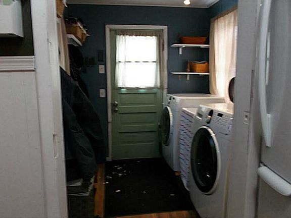 3rd image of 188 Martin Ave