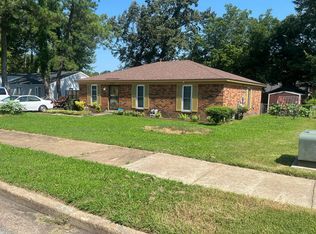 6100 Mingle Dr, Memphis, TN 38115
