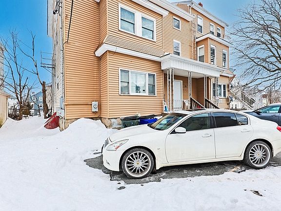 4th image of 94 Snell St