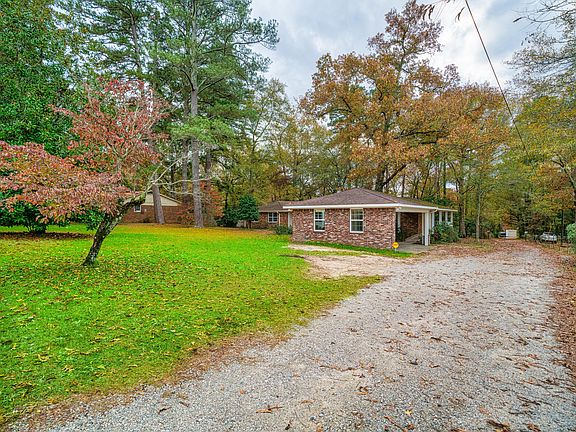 2nd image of 4562 Dewey Drive