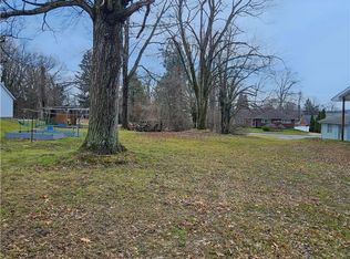 132 E Northview Ave, New Castle, PA 16105