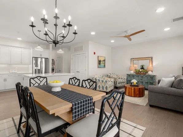 3 Mariners Way Unit 311, Plymouth, MA 02360