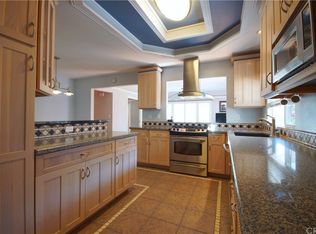 3721 S Sea Clf, Santa Ana, CA 92704