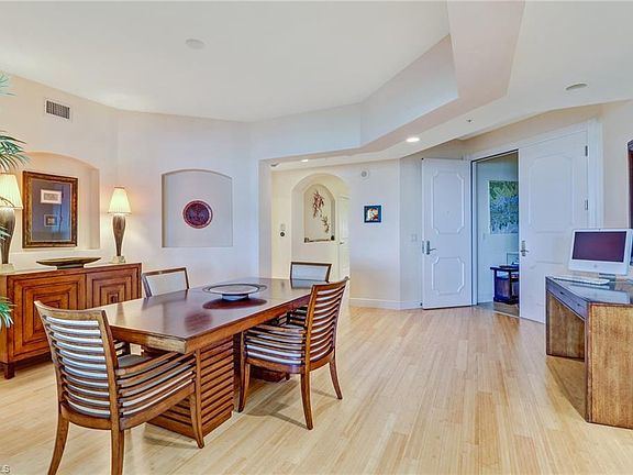 4th image of 6061 Silver King Blvd Unit 502