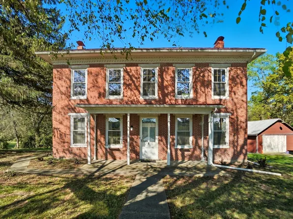 5505 Tschopp Rd NE, Pleasantville, OH 43148