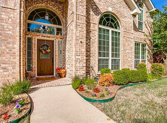 5th image of 1813 Palomino Dr