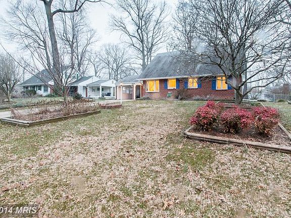 2nd image of 5918 Brookview Dr