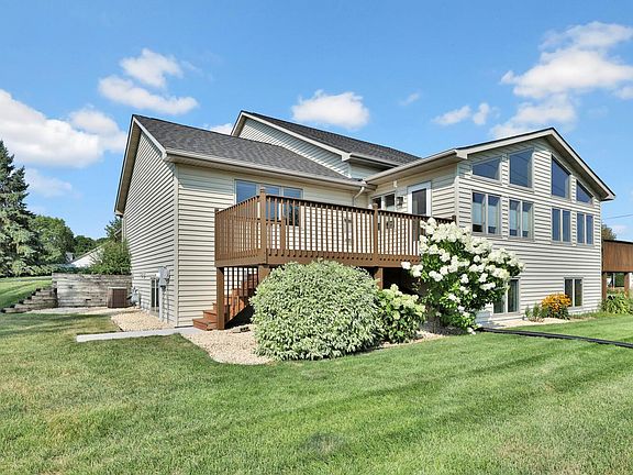 2nd image of 13031 Mulligan Ct