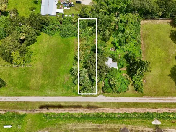 20101 Wagner Ave, Alva, FL 33920