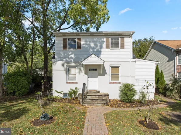 5004 Eutaw Pl, College Park, MD 20740