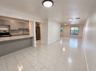 2770 NW 193rd Ter, Miami Gardens, FL 33056