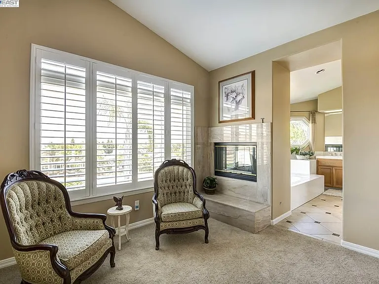 3644 Glasgow Cir — Photo 19